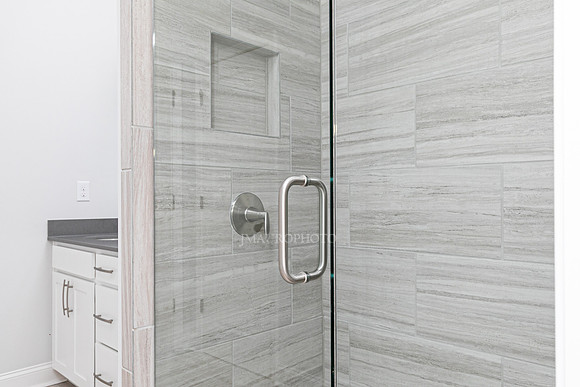 Owner's Bath-4