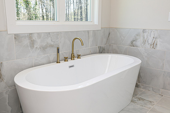 Primary Bath-3