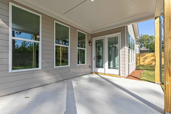 Covered Porch-1