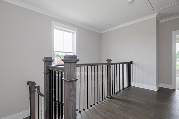 Upper Level Landing-1