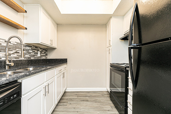1 BR Apt-6
