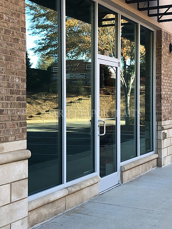 Outside Glass Door-6059