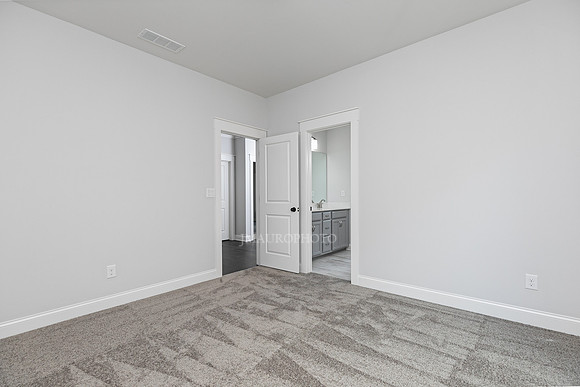 Bedroom 2-2