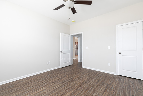 Bedroom 2-2