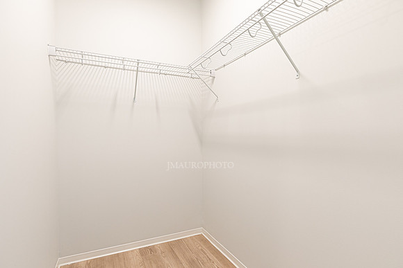 Bedroom 4 Closet-1