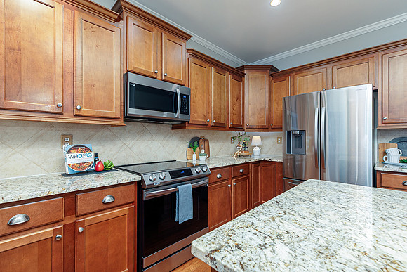 3410 Waters Edge Trl-22