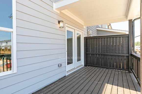 Deck-1