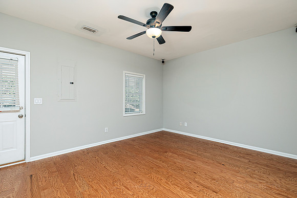 3410 Waters Edge Trl-11
