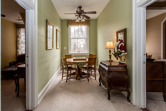 Upstairs Sitting Room-1