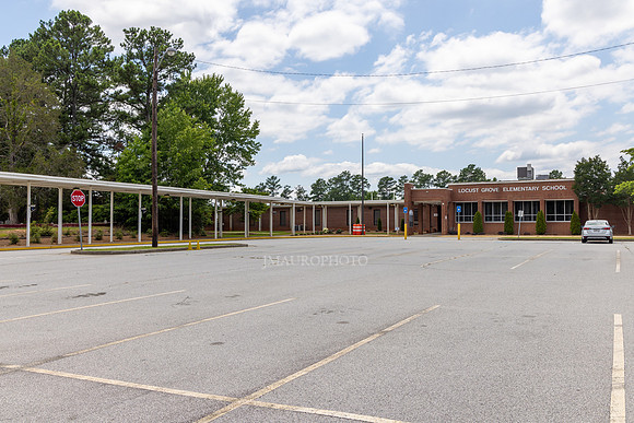 LG Elementary