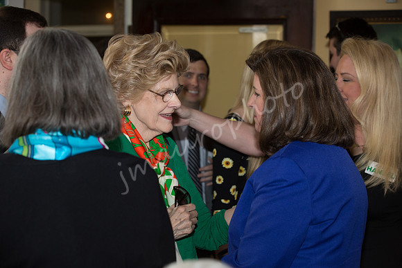 karen4senate-50