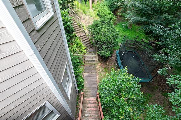 2693 Blairsden Pl-48