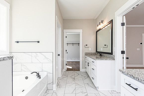Master Bath-3