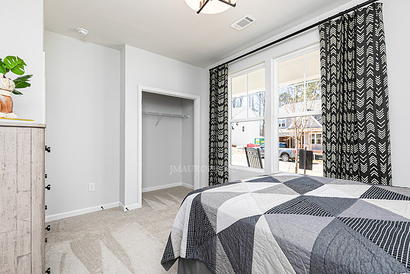 Bedroom 2-2