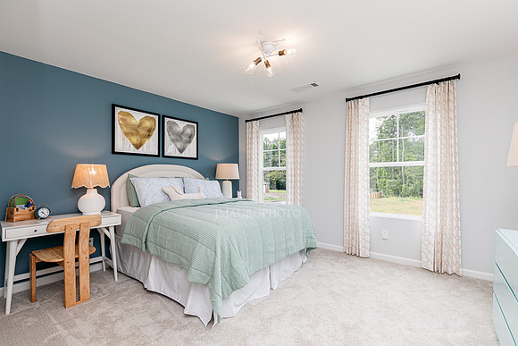 Bedroom 2-1