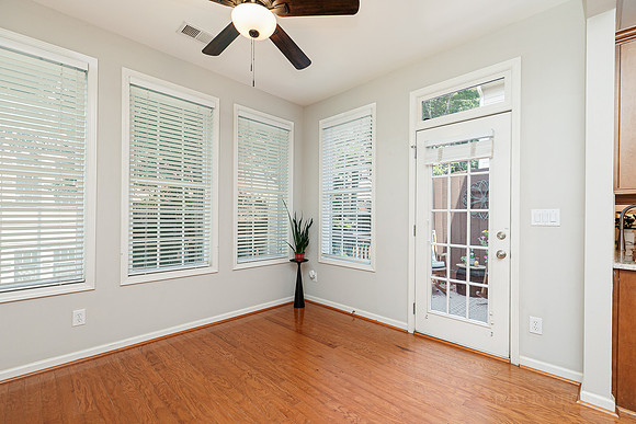 3410 Waters Edge Trl-27