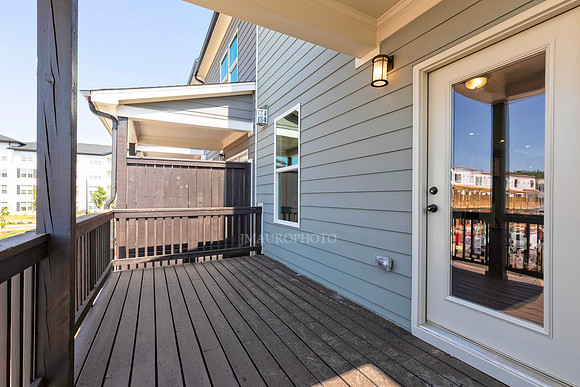 Covered Porch-1