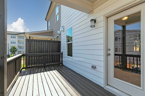 Covered Porch-1