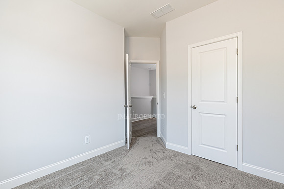 Bedroom 2-2