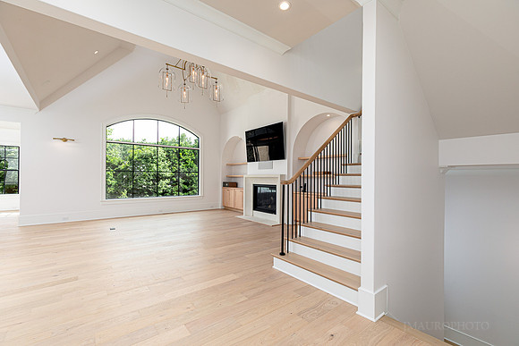 5400 Sargent Rd-16