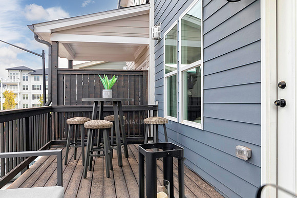 Deck-1