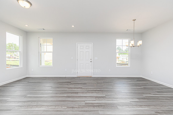 Family Room-Dining-2