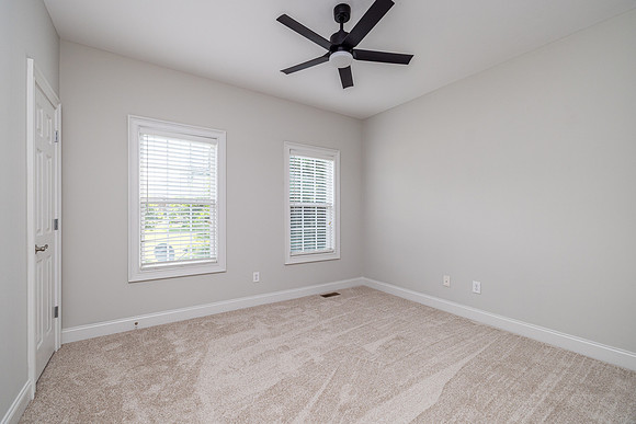 113 Watson Dr-32