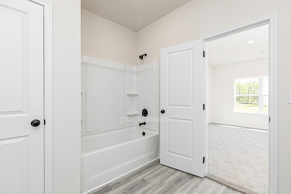 Master Bath-2