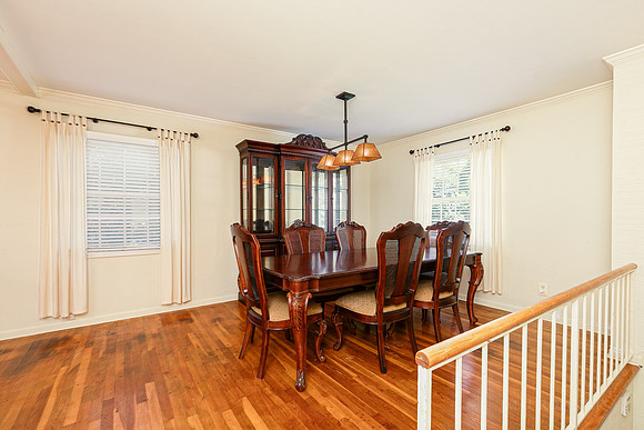 2381 Carolyn Dr-6