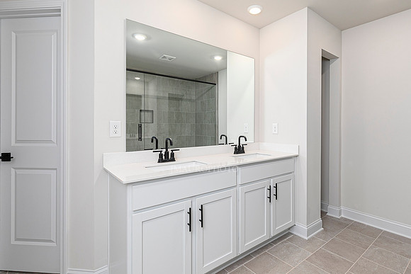 Master Bath-2