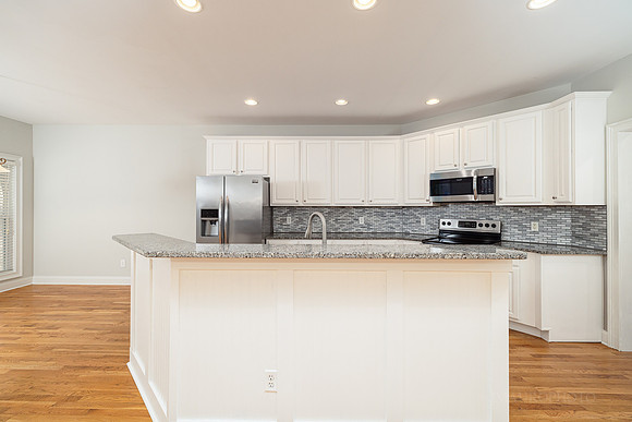 113 Watson Dr-16