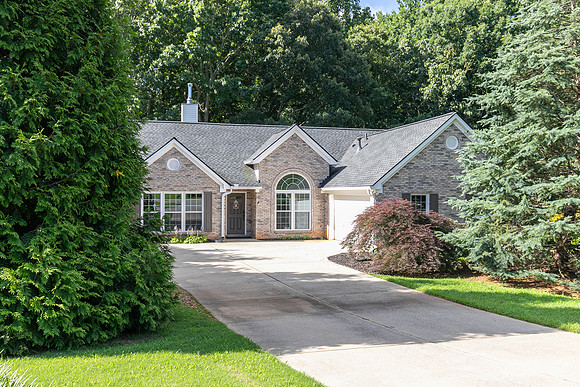 7140 Timberbrooke Dr-3
