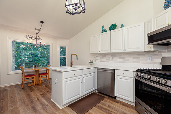 7140 Timberbrooke Dr-11