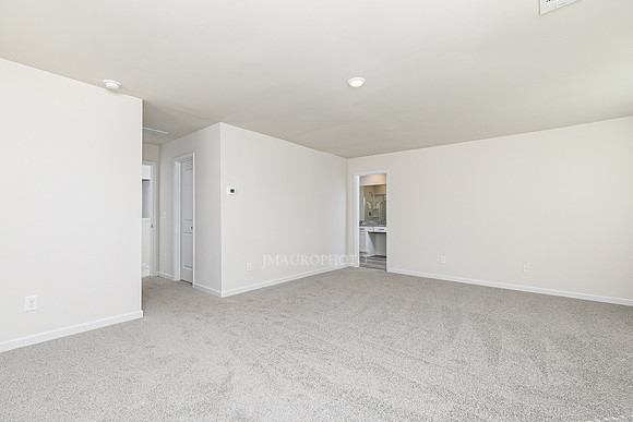Master Bedroom-2