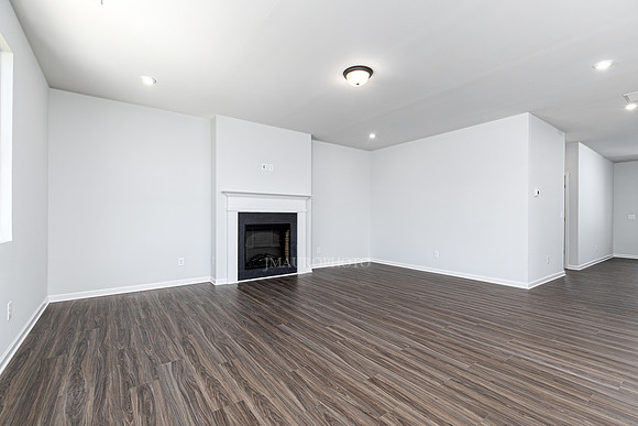 Family Room-2