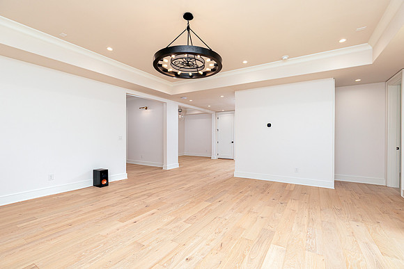5400 Sargent Rd-60