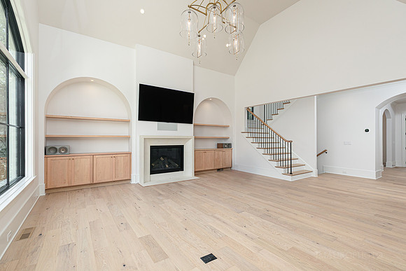 5400 Sargent Rd-20