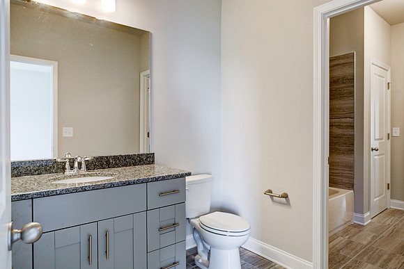 Guest Bath - Upstairs-2