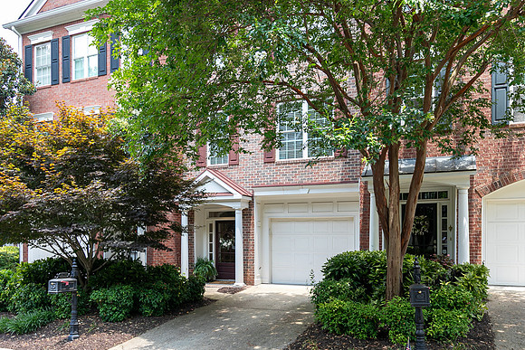 3410 Waters Edge Trl-3
