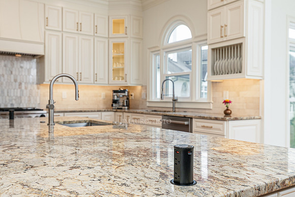 Belmont Crest Kitchen-7