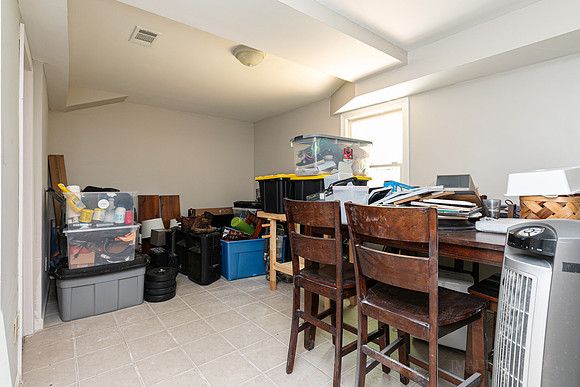 1418 Winborn Cir-37