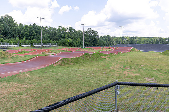 Cobb BMX-8