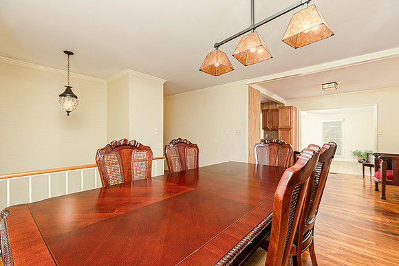 2381 Carolyn Dr-8