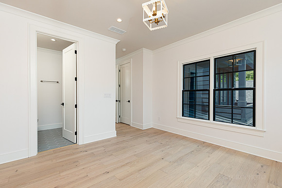 5400 Sargent Rd-52