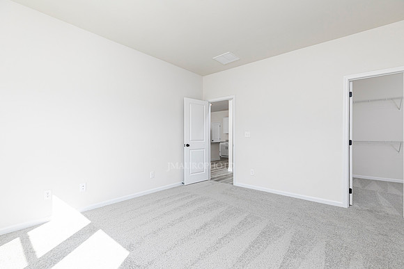 Master Bedroom-2
