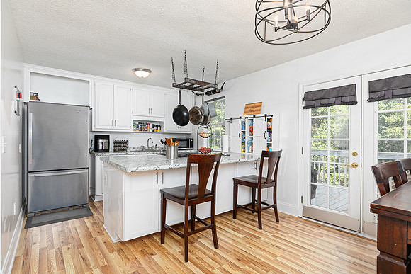 572 Clayroot Rd-10