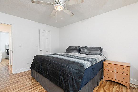 572 Clayroot Rd-18