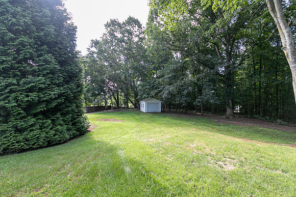 7140 Timberbrooke Dr-27