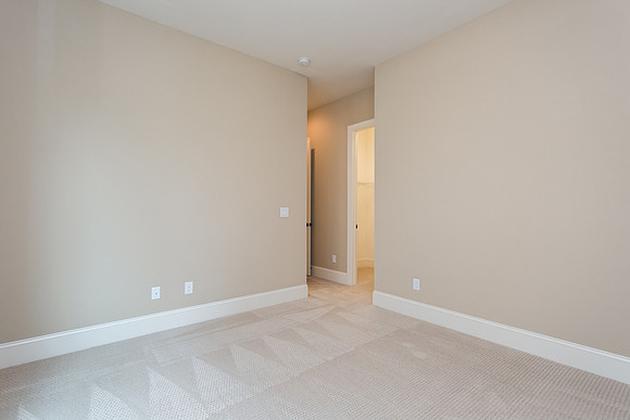 Bedroom 2-2