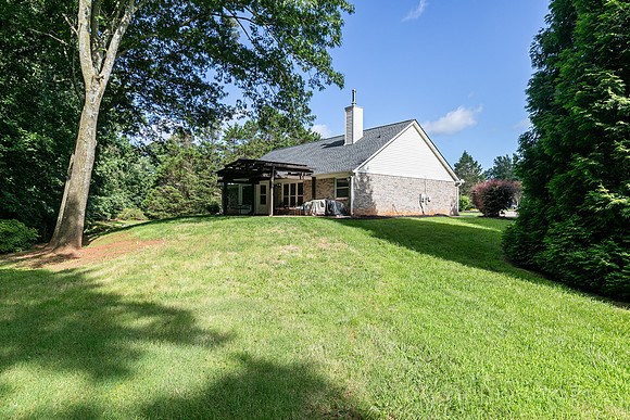 7140 Timberbrooke Dr-29